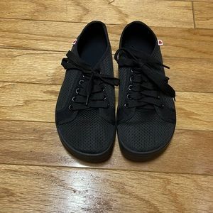 Anatomic Barefoot Sz 39 European Like New